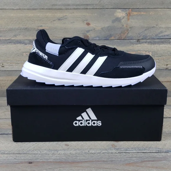 adidas gazelle silver green womens Adidas NEO Retrorun  Footcourt Egypt